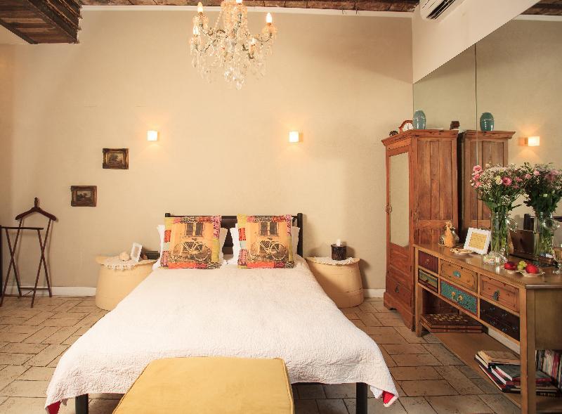 Trieste Neve Tzedek Boutique Suites Tel Aviv Bagian luar foto